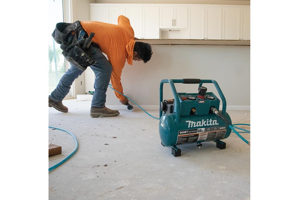 Makita - Product Details - AC001GZ 40Vmax XGT Brushless Air Compressor